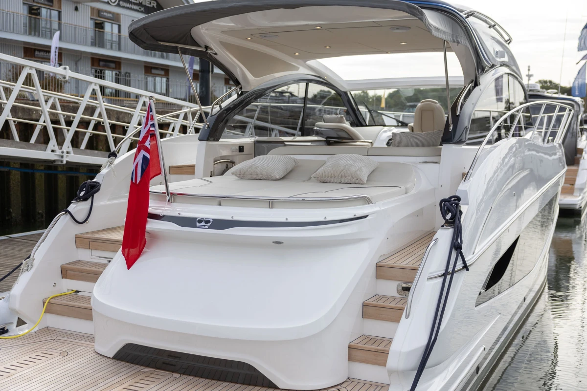Image of Princess V50 Open