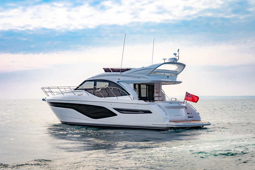 Image of jpeg-optimizer_f50-exterior-white-hull-12-2022.jpg