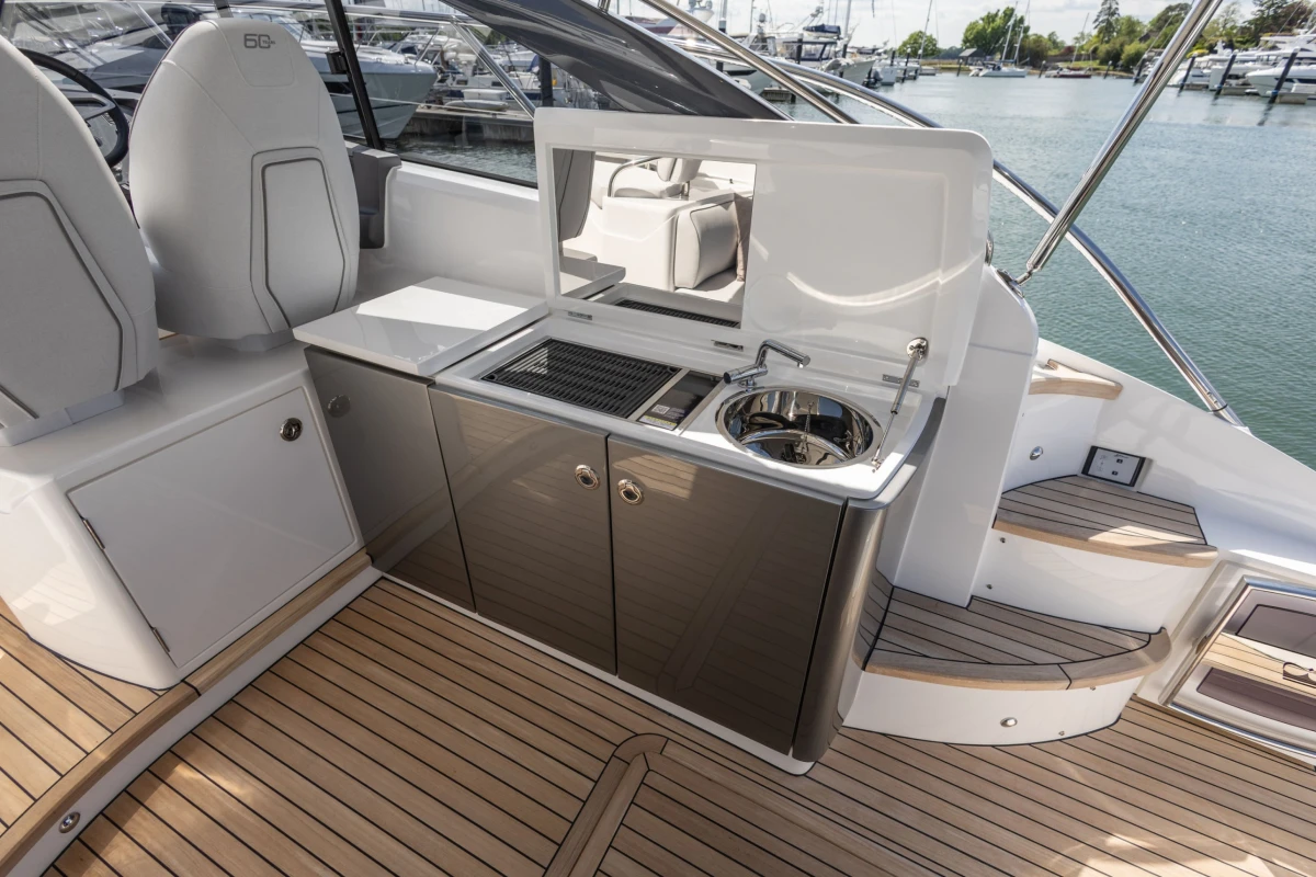 Image of Princess V40