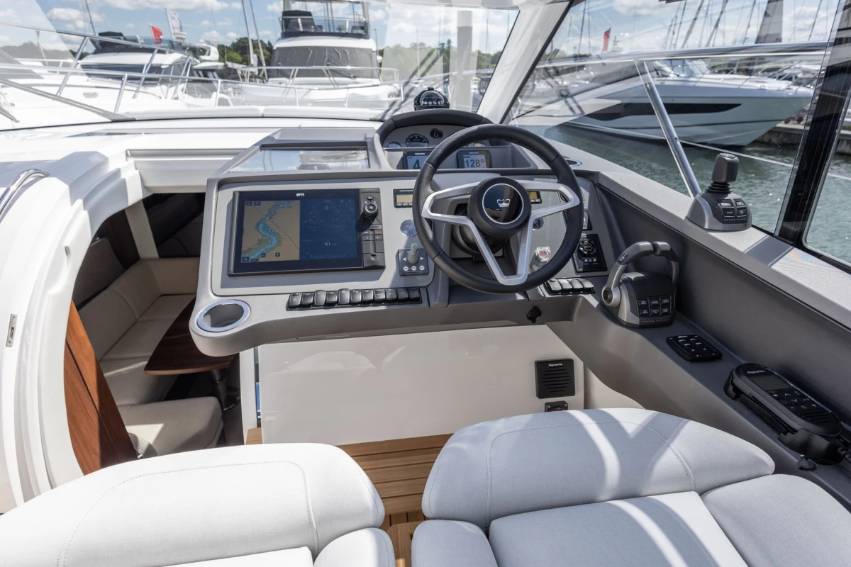 Image of Princess V40