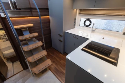 Image of Princess V50