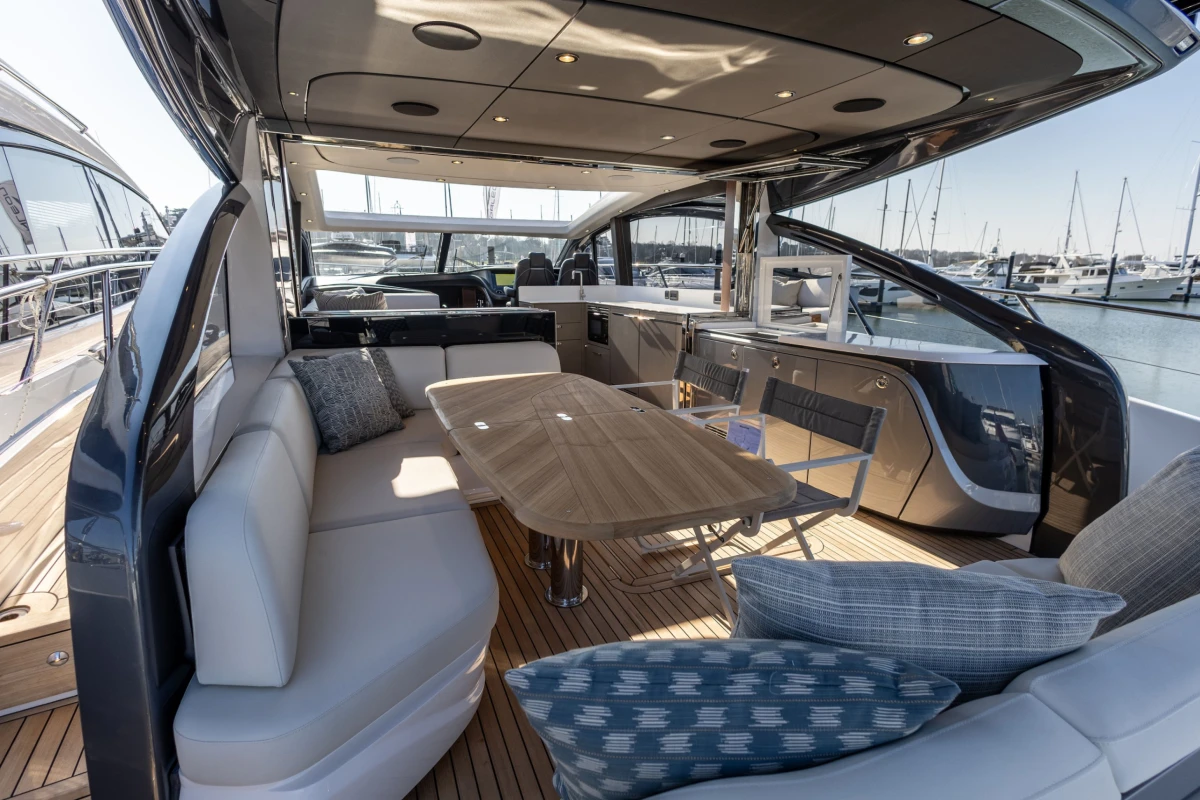 Image of Princess V55