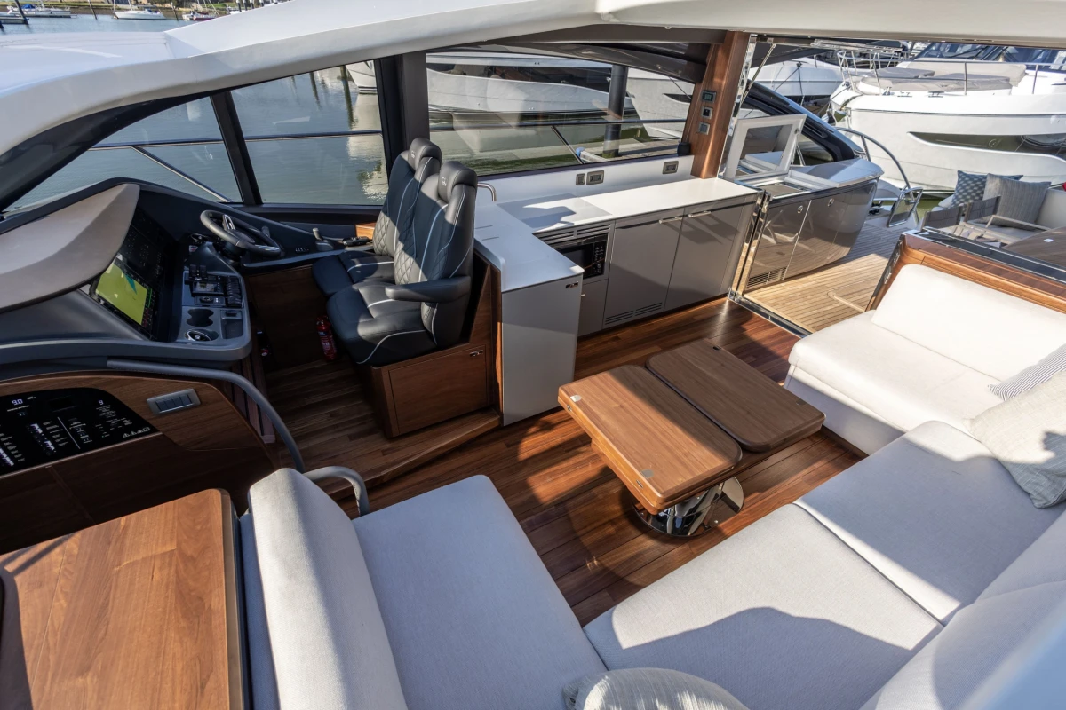 Image of Princess V55