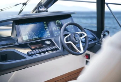 Image of Princess V50 Open