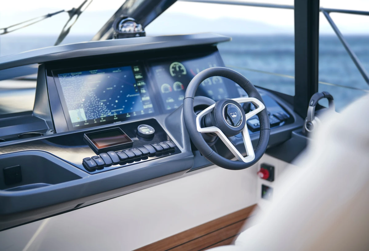 Image of Princess V50 Open