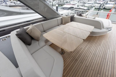 Image of Princess Y72