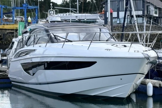 Princess V40