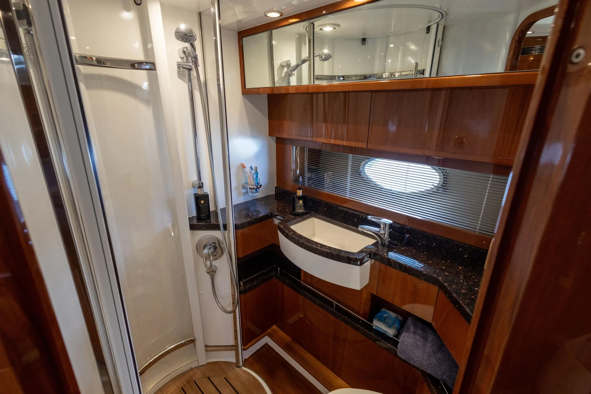 Princess V53 For Sale - Ensuite