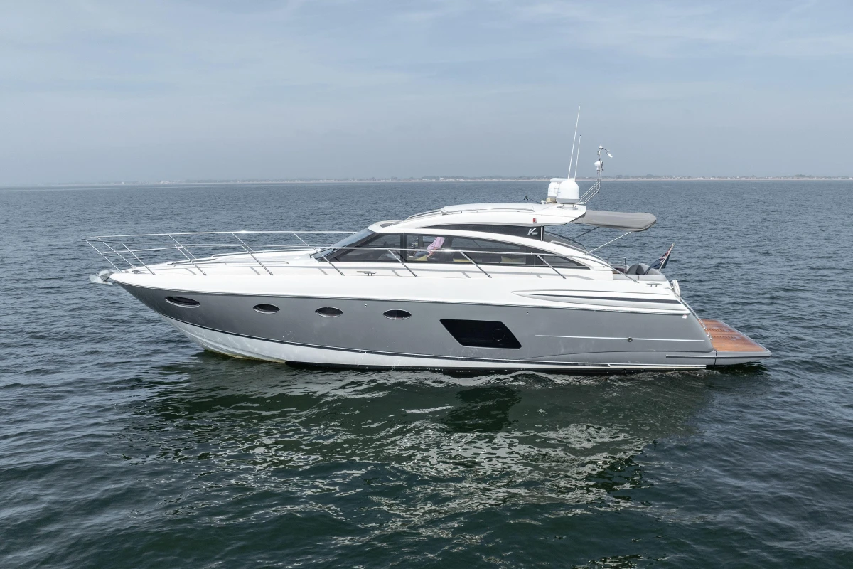 Princess V52 Sports Cruiser For Sale