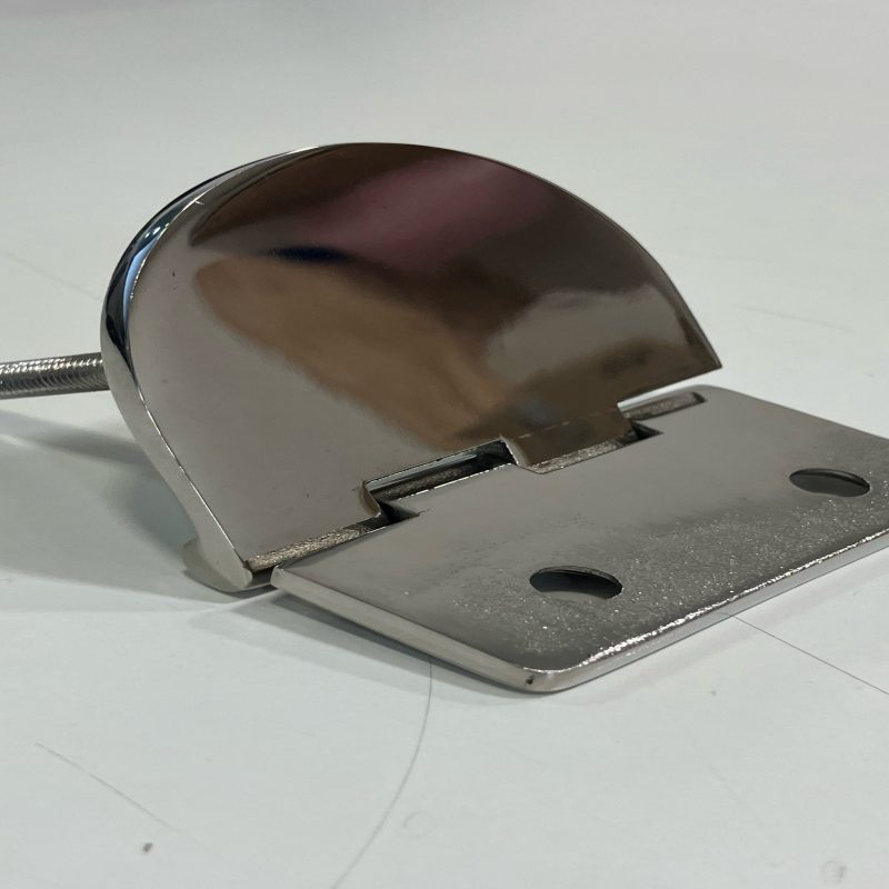 D hinge P49