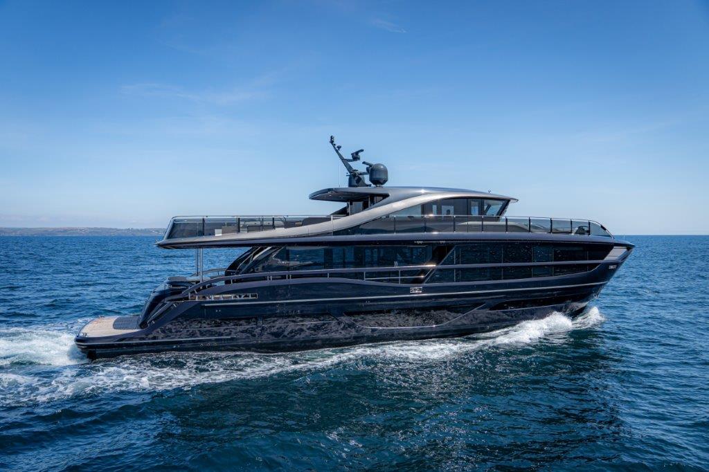 Princess X95 Yacht Super Flybridge Princess Motor Yacht Sales