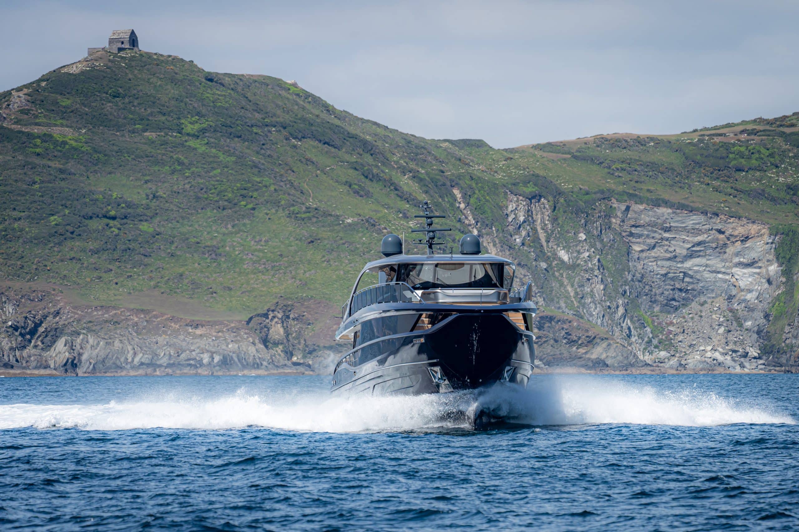 Princess X95 Yacht Super Flybridge Princess Motor Yacht Sales