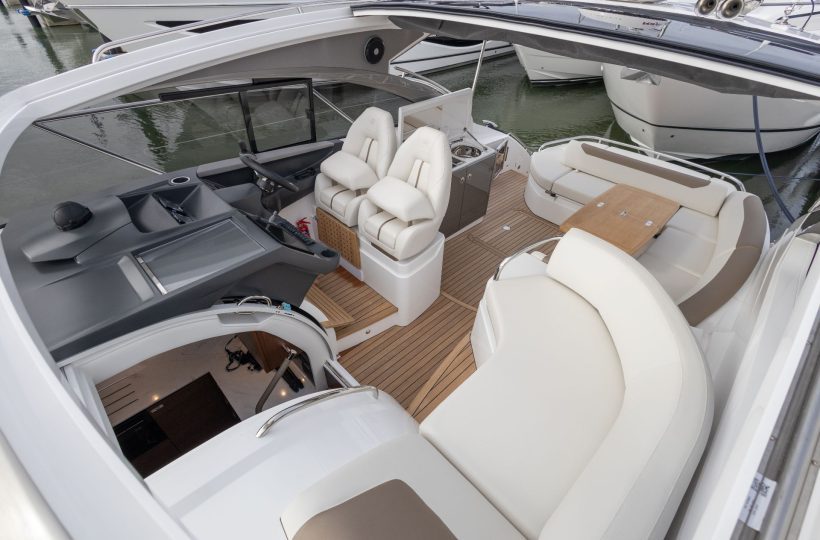 Princess V40