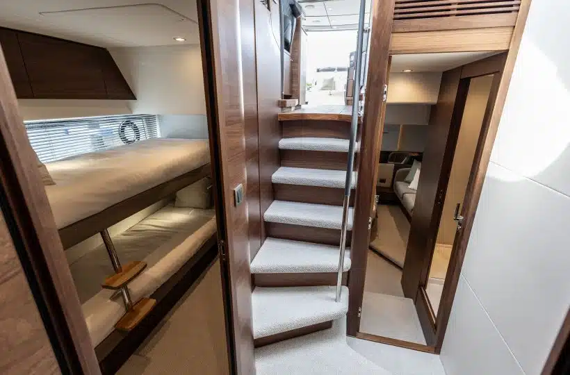 Princess V55
